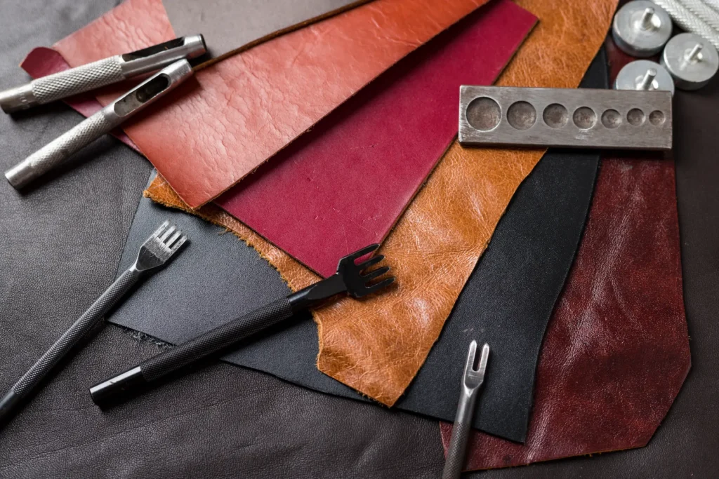 leather and craft tool 2025 03 24 13 45 23 utc